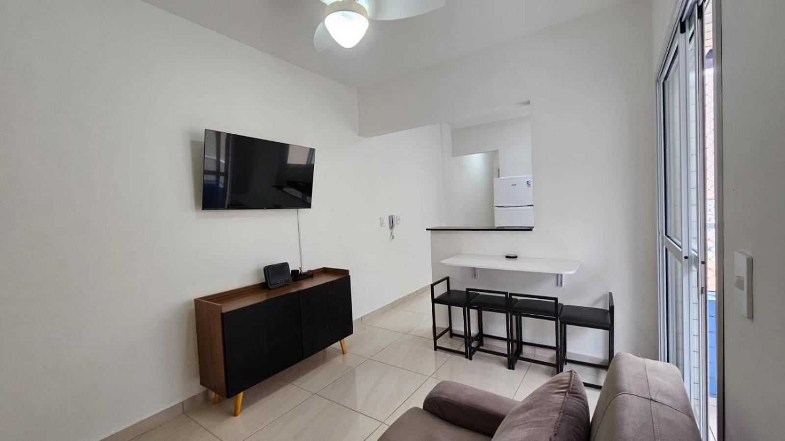 Apartamento 044 Aviacao Beira Mar - 1 - 10 Metros Da - Wi Fi 300mbps - Estacionamento Gratuito *